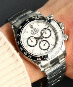 Alternative view of Rolex Cosmograph Daytona Silver White 40mm 126500ln 0001