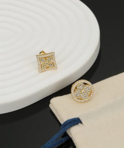 Alternative view of Louis Vuitton Idylle Blossom Stud Earrings Gold And Diamonds