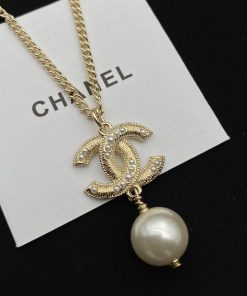 Alternative view of Chanel Cc Pearl Gold Necklace