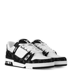 Louis Vuitton Trainer Sneaker Black And White 1A9Jgb