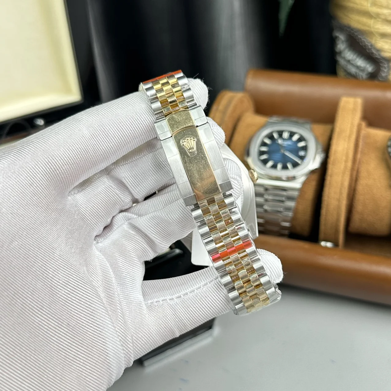 Rolex Datejust Jubilee Champagne Gold 36mm 126233 0015 - Image 3
