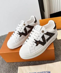 Alternative view of Louis Vuitton Time Out Sneaker Blanc 1aieff