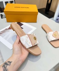 Alternative view of Louis Vuitton Lv Frame Flat Mule 1Acxii