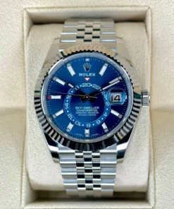 Alternative view of Rolex Sky-Dweller 42 mm Bright blue Dial 336934 Jubilee